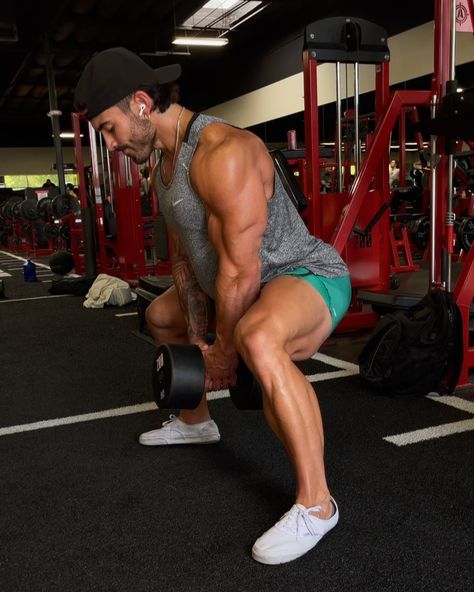 Joe Andrews on Instagram: “NEW WORKOUT⚡️HIGH INTENSITY: LEG DAY! Save & Tag a Friend!✅ . TURN ON MY POST NOTIFICATIONS. SAVE THIS WORKOUT FOR YOURSELF. TAG OR SEND TO…” Calf Leg, Leg Workouts, Leg Day, Legs Day, Leg Workout, Tag A Friend, Turn Ons, Tags, On Instagram