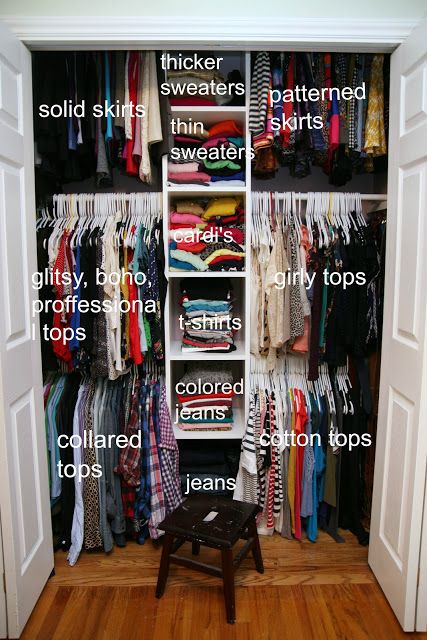 l Organized Closet, Clothes Closet Organization, Closet Layout, Small Closets, Small Closet Organization, Small Closet, Closet Makeover, Diy Closet, Master Closet