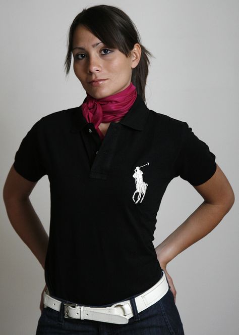 scarf with polo shirt Ladies Polo Shirt, Polo Shirt Ralph Lauren, Preppy Old Money, Ralph Lauren Polo Shirt, Ralph Lauren Polo Shirts, Polo Style, Style Tops, Love Style, Polo Shirt Women