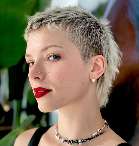 Platinum Short Pixie Mullet Shaved Mullet Short Hair, Colorful Highlights Short Hair, Womens Short Mullet Hairstyles, Super Short Mullet Women, Pixie Punk Haircut, Short Pixie Mullet Haircut For Women, Short Mohawk Women, Edgy Short Hair Pixie, Short Punk Haircuts For Women