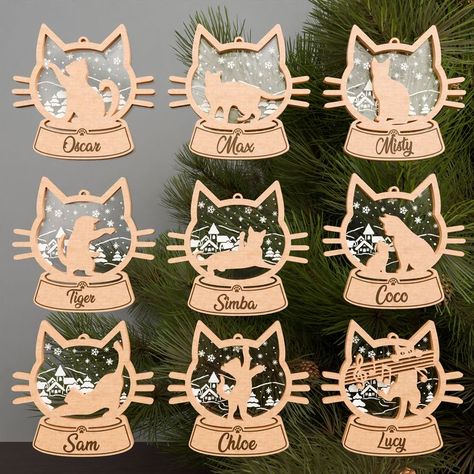 Design cat-themed Christmas ornaments and decor using Glowforge projects and SVG files. Perfect for adding a playful touch to your holiday home! Laser Cut Christmas Ornaments, Wooden Engraving, Glowforge Christmas, Laser Cut Wood Jewelry, Laser Cut Lamps, Diy Laser Cut, Laser Cut Box, Laser Cut Wood Crafts, Reindeer Face