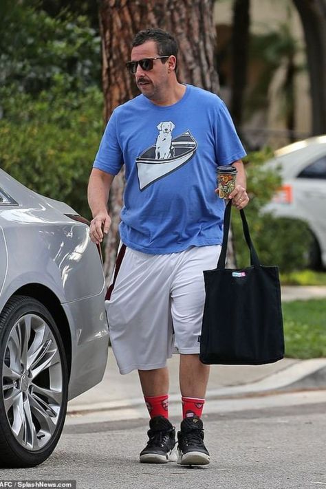 Top 12 Adam Sandler Outfits To Wear In 2023 Adam Sandler Street Style, Adam Sandler Outfits, The King Of Comedy, King Of Comedy, Woods Outfit, Hollywood Street, Oversized Shorts, Iconic Outfits, Street Wear Outfits