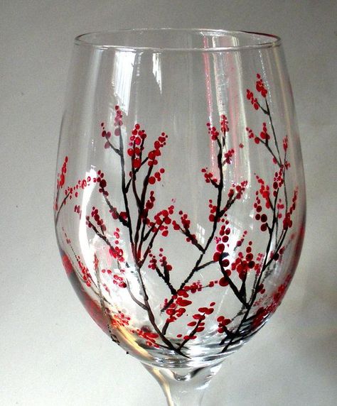 19 Painted Wine Glass Ideas To Try This Season Easy Glass Painting Ideas, Easy Wine Glass Painting, Wine Glass Painting Ideas Easy, Branches Painting, Glass Painting Ideas, Wine Glass Painting, Thanksgiving Wine, Wine Glass Decor, Wine Glass Designs