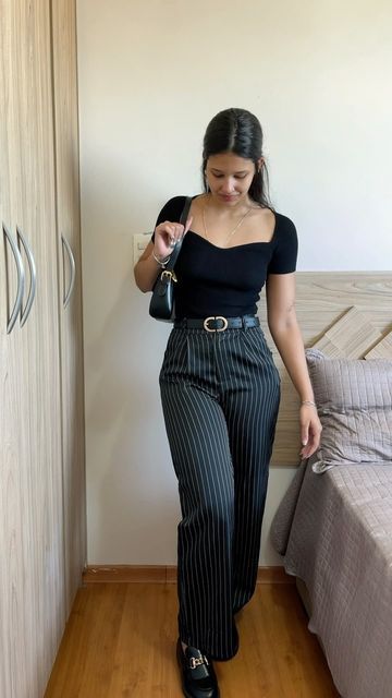 Black Formal Pants Outfit, Outfit Formal Casual, Social Outfits, Formal Casual Outfits, Kids Fashion Wear, Outfits Fo, Cute Work Outfits, Estilo Real, Look Formal