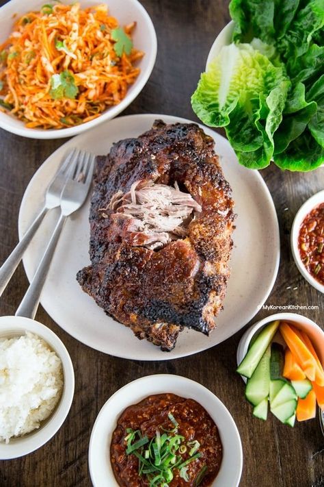 Gojuchang Sauce, Ssam Recipe, Momofuku Recipes, Roasted Pork Shoulder, Korean Food Recipes, Slow Roasted Pork Shoulder, Korean Recipe, Meat Eater, Korean Kitchen