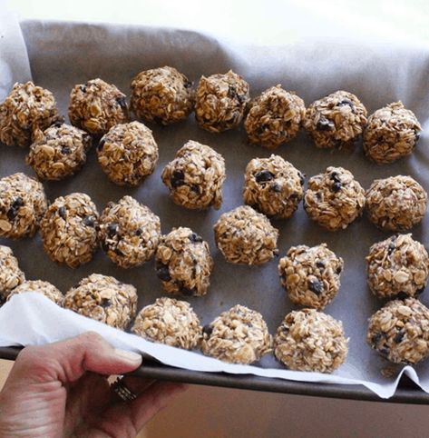 PB Energy Balls// aka Booby Balls! – Naptime Kitchen Pb Protein Balls, Naptime Kitchen, Food For New Moms, Food For Breastfeeding Moms, Old Fashioned Oatmeal, Freezer Food, Plant Based Snacks, Breastfeeding Foods, Power Balls