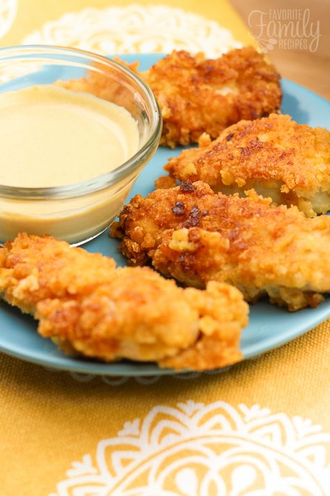 Captain Crunch Chicken, Cap'n Crunch, Captain Crunch, Sweet Pork, Chicken Entrees, Best Italian Recipes, Copycat Restaurant Recipes, Chicken Fingers, Planet Hollywood