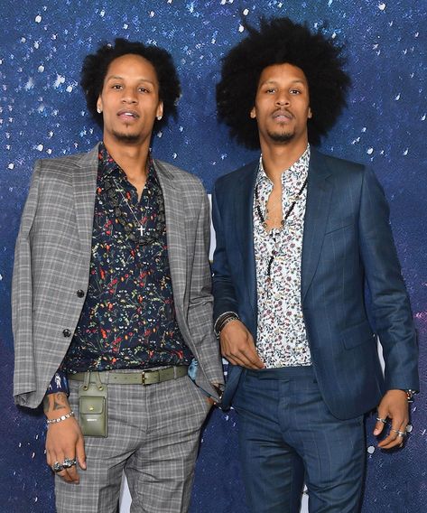 The Alien Twins From MIB: International Are Beyoncé Adjacent IRL #refinery29 https://www.refinery29.com/en-us/2019/06/235183/who-are-les-twins-from-mib-international Mib International, Creepy Twins, Twin Guys, Larry Bourgeois, Les Twins Laurent, Les Twins Larry, Missy Elliot, Twin Photos, Missy Elliott