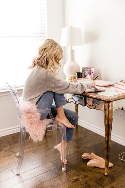 http://liketk.it/2ucwj #liketkit @liketoknow.it Studio In Casa, Branding Photoshoot Inspiration, Making A Budget, Budget Binder, Branding Photoshoot, Budgeting Tips, Home Office Design, Ghost Chair, Home Office Decor