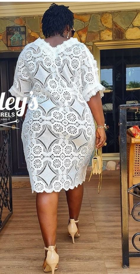 White Short Gown Styles, White Short Gown, Party Dress Classy Elegant, Classy Bodycon Dress, African Maternity Dresses, Short Gown Styles, Lace Dress Classy, Plus Size Lace Dress, African Fabric Dress