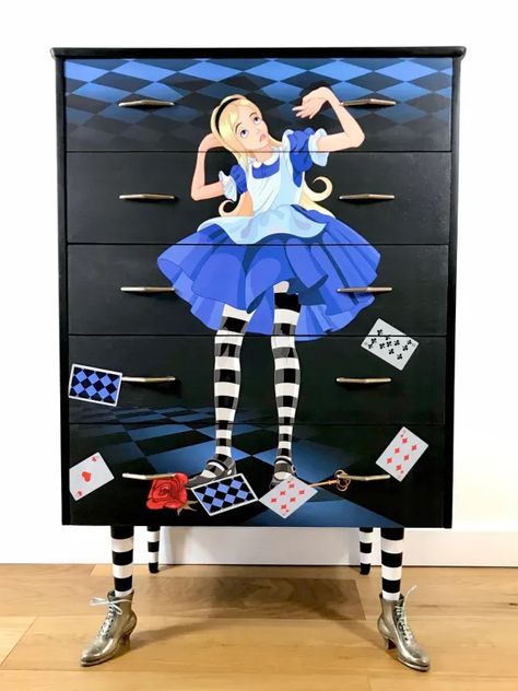 Fun Furniture Design, Alice In Wonderland Bedroom, Alice In Wonderland Room, Alice In Wonderland Diy, Alice In Wonderland Decorations, Alice In Wonderland Artwork, Chest Of Draws, Wonderland Artwork, Whimsical Painted Furniture