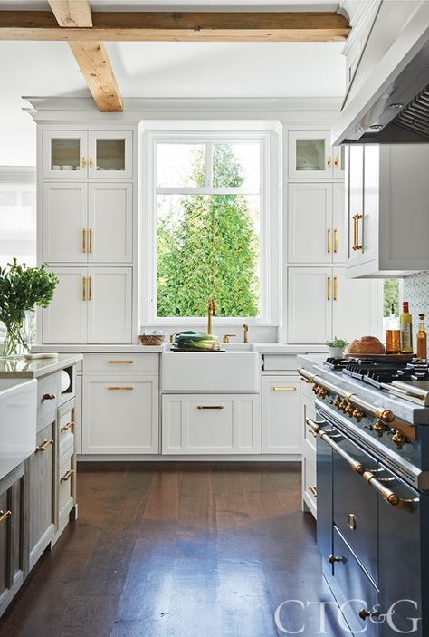 Silver Satin Benjamin Moore, Benjamin Moore Kitchen Cabinets, White And Natural Wood Kitchen, Benjamin Moore Kitchen, Bold Kitchen, Historic Renovation, Dutch House, Flat Panel Cabinets, Kitchen Colour Schemes