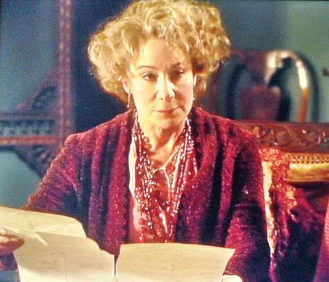 Hallowe’en Party Ariadne Oliver, Zoe Wanamaker, Zoë Wanamaker, Agatha Christie's Poirot, Writing Room, David Suchet, Agatha Christie Books, Deep In Thought, Dark And Stormy