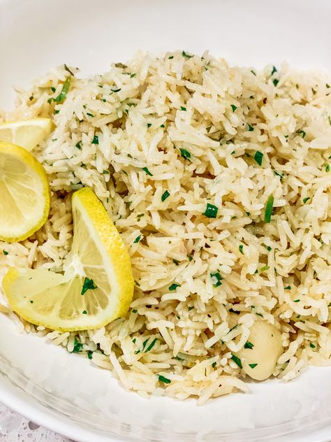 Lemon Parmesan Rice, Garlic Parmesan Rice, Falafel Recipe Easy, Parmesan Rice, Rice Side Dish Recipes, Falafel Recipe, Perfect Rice, Rice Side Dishes, Lemon Rice