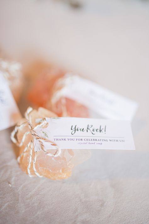 8 Adorable Wedding Favor Ideas | Favors: Emerson Events | Photography: Ely Fair Photography #bridesofok #wedding #favors Rock Wedding Favors, Rose Quartz Wedding Favor, Crystal Wedding Favors For Guests, Rock Candy Wedding Favors, Crystal Party Favors, Crystal Wedding Favors, Crystal Favors, Geology Wedding, Beach Celebration