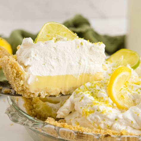 Atlantic Beach Pie Easy Lemon Icebox Pie, Beach Pie, Atlantic Beach Pie, Lemon Icebox Pie, Baking Pie, Just Pies, No Bake Lemon Cheesecake, Summer Pie, Icebox Pie