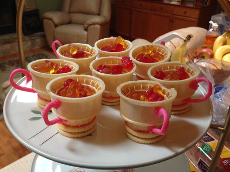 Tea cups (idea from another pinner) made from a cookie base, icecream cone cup, filled with gummy bears. Triple Cone Cup Trio, Ice Cream Cone Fruit Cups, Edible Tea Cups How To Make, Ice Cream Cone Tea Cups, Cookie Sundae Cups, Shaped Cookie, Party Treats, Gummy Bears, Ice Cream Cone