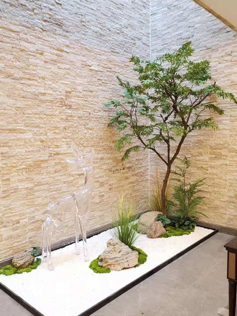 Zen Garden Landscaping, Indoor Japanese Garden, Small Garden Under Stairs, Modern Zen Garden, Backyard Zen, Indoor Zen Garden, Zen Garden Ideas, Garden Ideas On A Budget, Courtyard Plants