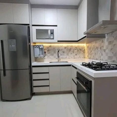 Kitchen designs ideas Kitchen 2x2, Small Kitchen Set, Small Kitchen Plans, Small Kitchen Design Apartment, Kitchen Designs Ideas, Dark Cabinets Backsplash, Model Dapur, Desain Pantry, Simple Kitchen Design