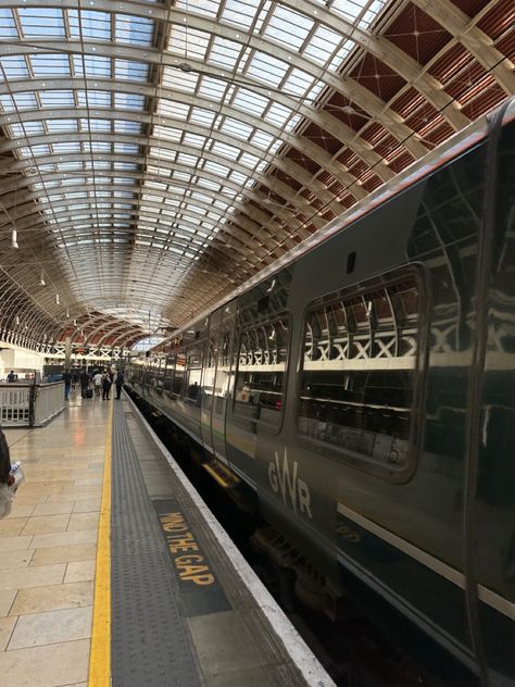 Paddington train station great western railway train uk london train station London Train Station, London Train, Great Western Railway, Cloudy Weather, Train Stations, Great Western, Uk London, Train Station, London Uk