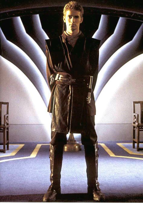 Jedi Costume, Mara Jade, Anakin Vader, Star Wars Character, The Fallen Angel, Star Wars Anakin, Attack Of The Clones, Star Wars Men, Hayden Christensen