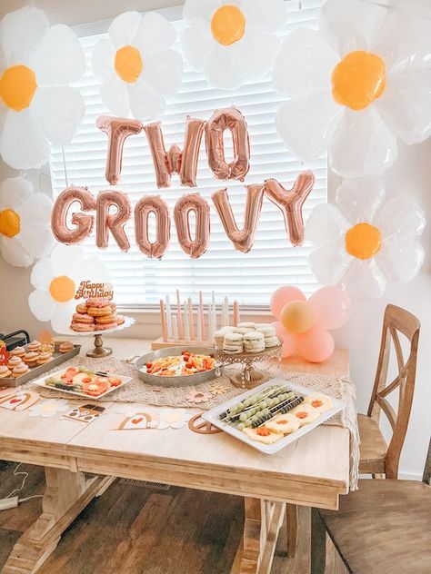 Two Groovy Bday Party, 2 Groovy Birthday Party Food Ideas, Groovy Two Birthday Party, Two Retro Birthday, Two Year Birthday Party Ideas, Two Theme Birthday Party, Groovy Two Party, Two Grove Birthday Party, Two Groovy Food Table