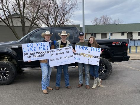 Truck Promposal, Country Prom Proposal, Hoco Promposal, Sadies Ideas, Promposal Ideas For Him, Cute Hoco Proposals, Homecoming Poster Ideas, Cute Promposals, Country Prom