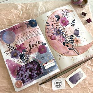 Journal D'inspiration, Kunstjournal Inspiration, Album Journal, Fall Is Coming, Bullet Journal Design Ideas, Diary Ideas, Bullet Journal Art, Journal Aesthetic, Bullet Journal Spread