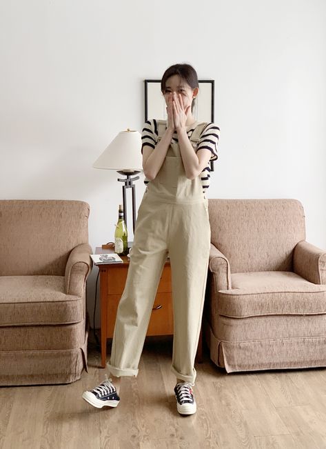 Korean College Outfits, Ootd Jumpsuit, Casual Classy Outfits, Simple Style Outfits, Celebrity Casual Outfits, Clothes Korean Style, Winter Fashion Outfits Casual, Kawaii Fashion Outfits, Casual Day Outfits