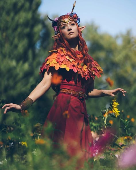 Critical Role Keyleth, Keyleth Cosplay, Autumn Fae, Druid Costume, Ren Faire Outfits, Fall Fairy, Fair Outfit, Fairy Photoshoot, Fair Outfits