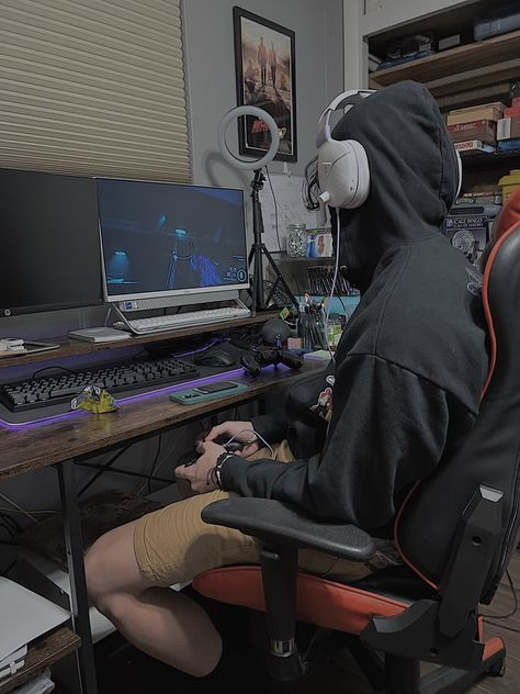 boy in hoodie playing video games Gamer Bf Aesthetic, Gamer Couple Aesthetic, Gamer Aesthetic Boy, Gamer Boy Aesthetic, Gamer Boys Aesthetic, Gamer Bf, Cry Wolf, Gamer Couple, Bf Game