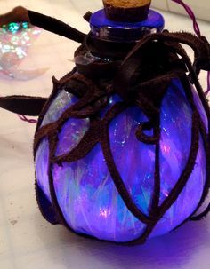 Fire Pixie Fashion: LED Fairy Lights - Steampunk Costume Accessory and Fairy Room Decor Pixie Fashion, Fairy Room Decor, Lanterns Diy, Fairy Room, Fairy Lanterns, Diy Kostüm, Diesel Punk, Led Fairy Lights, Cosplay Tutorial