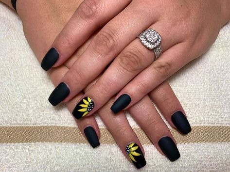 Fall nails. Spooky nails. Black nails. Acryllic nail designs. Sunflower nails. Mustard Yellow And Black Nails, Sunflower Nails Black, Black Nails With Sunflower Design, Coffin Matte Black Nails, Summer Sunflower Nails, Black Nails With Sunflower, Short Matte Black Nails, Sunflower Nails Design Short, Short Sunflower Nails