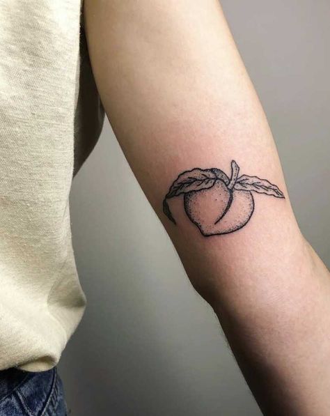 Stick And Poke Tattoos, Stick Poke, Peach Tattoo, Stick Poke Tattoo, Stick And Poke Tattoo, Tattoo Shading, Unalome Tattoo, Stick N Poke, Tattoo Trend