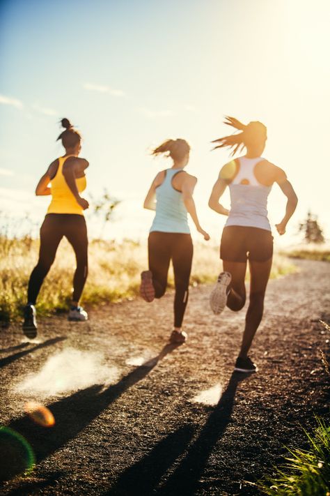 Go for a group jog. How To Improve Running, Improve Stamina, Rebounder Workouts, Bum Workout, Hiit Program, Workout Stuff, Increase Heart Rate, Hoka Shoes, 10 Minute Workout