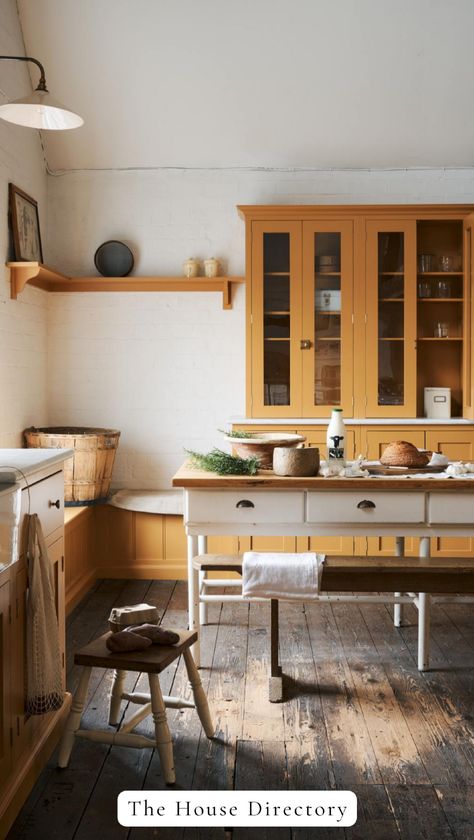 Dive into the world of bespoke free-standing kitchen furniture by deVOL. These handmade modular oak cupboards and bespoke pieces are inspired by mid-century English interiors. From sink cabinets to pantries, each piece is custom-made to fit your personal style and room specifications. Explore the craftsmanship and attention to detail that makes these kitchens truly unique. Transform your kitchen with handcrafted free-standing furniture, tailored to your exact specifications and personal style. Edwardian Homes, Classic English Kitchen, Shaker Kitchens, Wall Cupboards, Devol Kitchens, Loft Kitchen, Pantry Cupboard, Heirloom Furniture, English Kitchens