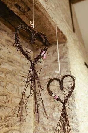 Birkenzweige Herz Dry Tree, Willow Weaving, Deco Nature, Deco Floral, Hanging Hearts, Tree Crafts, Nature Crafts, Arte Floral, Tree Decor