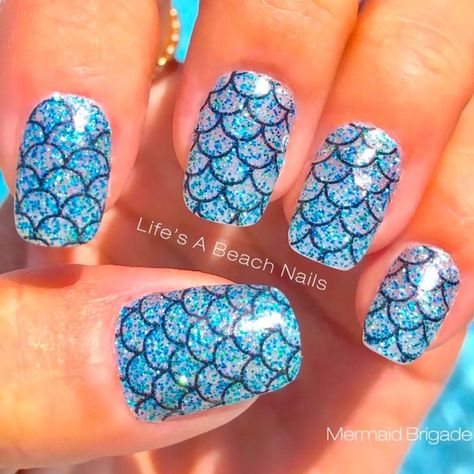 Color Street Makeup | Color Street Retired Mermaid Brigade | Poshmark Mermaid Nail Polish, Street Makeup, Ombre Manicure, La Nails, Mermaid Nails, Makeup Sale, Nail Fashion, Street Nails, Latest Colour