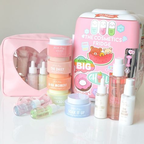 Fourth Ray Skincare, Forth Ray, Skin Fridge, Chinese Skincare, Fourth Ray, Fourth Ray Beauty, Skincare Fridge, Kawaii School, Summer Board