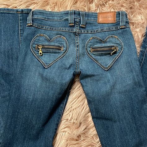 Very Rare Frankie B. Skinny Jeans With Heart Pockets On The Back. I Know That I Am Pricing These High And That’s Because I Truly Still Love Them And Wish They Fit. I Also Know They Arnt Easy To Find. Please Keep In Mind That These Are Size 26 But In My Opinion Fit Like A 24 Maybe A 25. See Measurements. They Have Some Stretch. I Usually Wear A 25 In Other Brands But I Can’t Even Button These. *Skinny Fit *Fairly Low Rise (7” Rise) *Signature Heart Pockets On Butt With Zipper *Two Zip Pockets Across Hips *Larger Belt Loop Holes *About 30” Inseam *See Other Measurements In Photos. No Damage In Very Good Condition. Vintage Low Rise Jeans, B Heart, Frankie B Jeans, Heart Pocket, Low Rise Jeans, In My Opinion, Very Rare, Keep In Mind, Low Rise