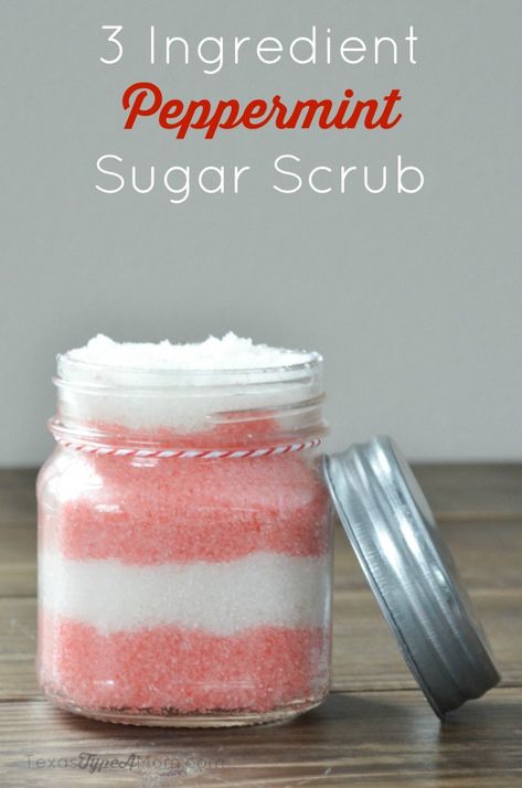 Sugar Scrub Diy Easy, Christmas Sugar Scrubs, Easy Diy Scrub, Joululahjat Diy, Peppermint Sugar Scrub, Peppermint Scrub, Diy Body Scrub Recipes, Diy Sugar Scrub Recipe, Peppermint Sugar Scrubs