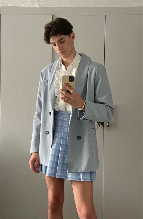 #oldmoney #oldmoneyoutfit #oldmoneyfashion #fashion #style #outfit #ootd #fashion #outfitinspo #oldmoneyaesthetic #aesthetic Femboy Outfits Ideas Male, Genderqueer Fashion, Boys In Skirts, Guys In Skirts, Men Wearing Skirts, Beard Boy, Old Money Outfit, Gender Fluid Fashion, Gay Outfit