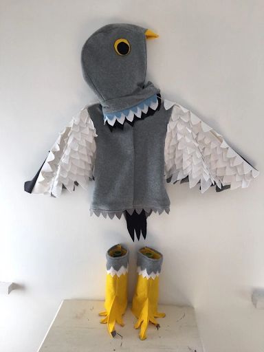 Pigeon Costume Diy, Pigeon Costume, Up Fancy Dress, Mo Willems Pigeon, Bird Costumes, Egg Costume, Kids Fall Crafts, Bird Costume, Diy Costumes Kids