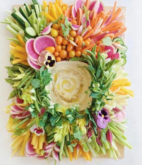 Charcuterie Inspiration, Party Food Platters, Charcuterie Recipes, Veggie Tray, Party Platters, Easter Brunch, Food Platters, Easter Recipes, Food Presentation