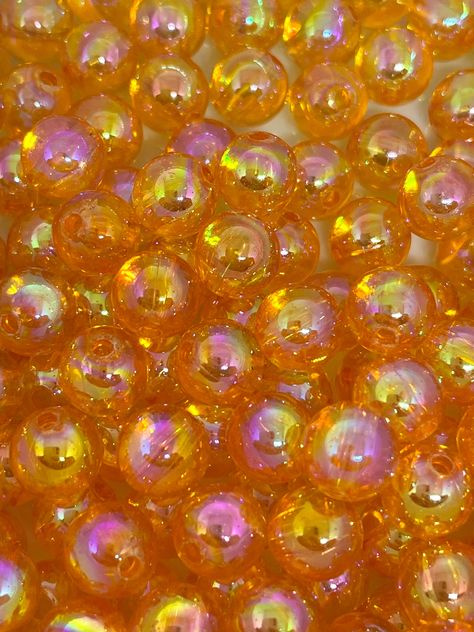 ♥ Orange bubble beads. These bubble beads are made of acrylic and are so cute! ♥ Made from acrylic. ♥ Dimensions: 8mm Bracelets Halloween, Bubble Beads, Orange Bubbles, Beads For Bracelets, Bracelets Ideas, Halloween Beads, Making Bracelets, Beads Charm, Halloween Orange