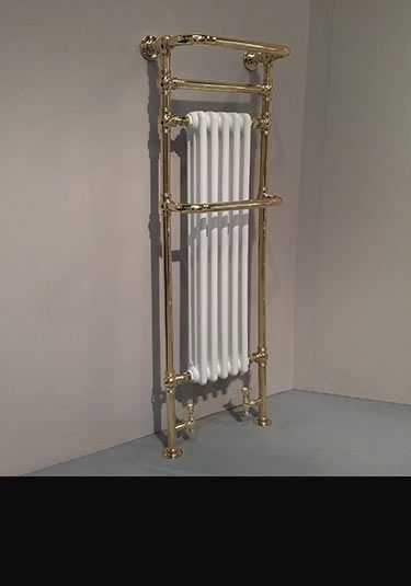 Bathroom Radiator, Bathroom Radiators, Copper Bathroom, Decorating Bathroom, Copper Decor, Bad Inspiration, Cottage Bathroom, Copper Diy, Towel Radiator