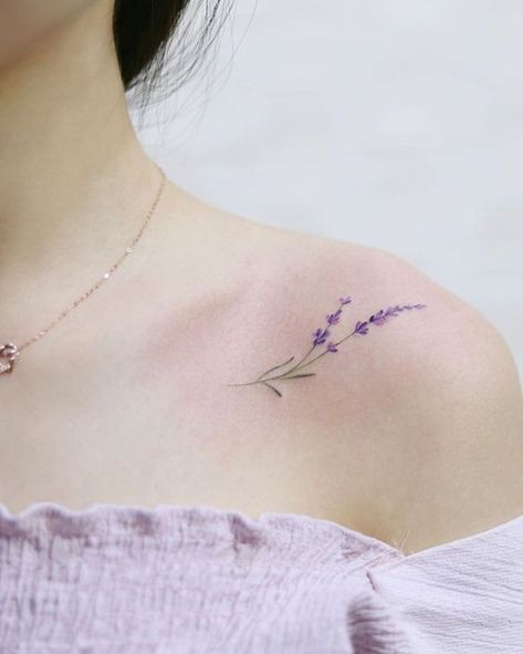 Rose Shoulder Tattoo, Small Shoulder Tattoos, Lavender Tattoo, Shoulder Tattoos For Women, Collar Bone Tattoo, Shoulder Tattoos, Girly Tattoos, Elegant Tattoos, Little Tattoos