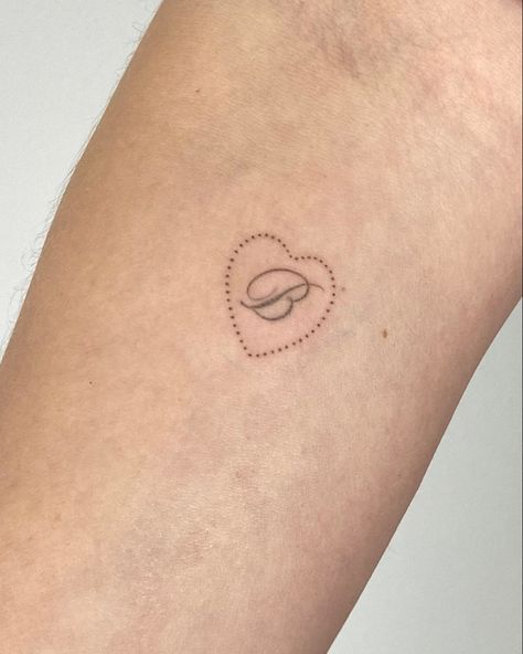 Bulldog Fine Line Tattoo, Letter In Heart Tattoo, Dainty Coquette Tattoos, Simple Initial Tattoo, A In Different Fonts, H Tattoo Letter Design, Heart Letter Tattoo, Letter Hand Tattoo, Initial Tattoo A