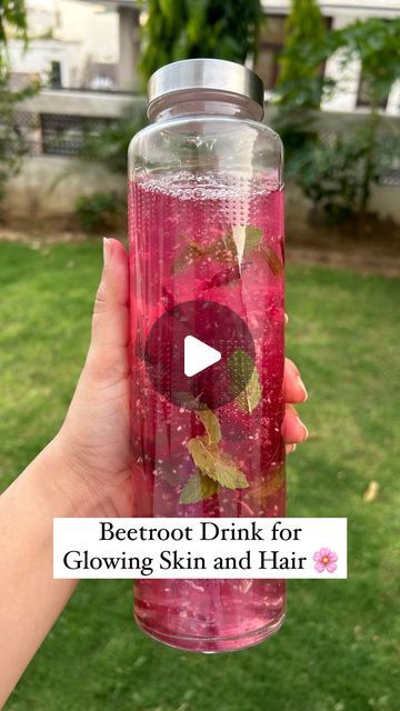 Glow Skin Drink Recipe, Beetroot Drink For Glowing Skin, Glow Skin Drink, Detox Water For Hair Growth, Beetroot Detox Water, Detox Water For Glowing Skin, Beetroot Drink, Glowing Skin Drink, Honey Drinks