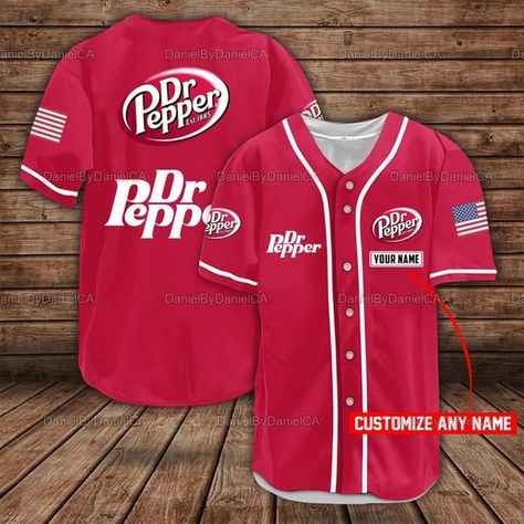 Dr Pepper Baseball Jersey Doctor Pepper, Funny T Shirt Sayings, Western Wear Outfits, Image Swag, Cute Nikes, Dr Pepper, Simple Trendy Outfits, Jersey Design, T Shirts With Sayings